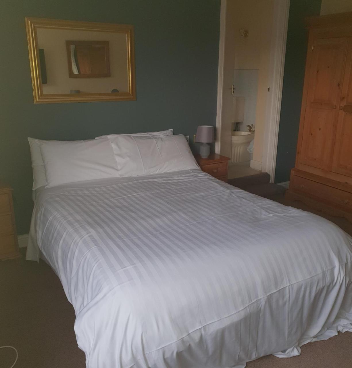 Queensberry Arms Hotel Annan Eksteriør billede
